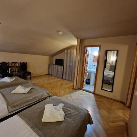 Georgian House Hotell Tbilisi Exteriör bild