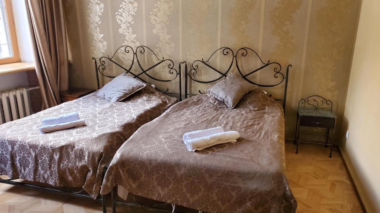 Georgian House Hotell Tbilisi Exteriör bild