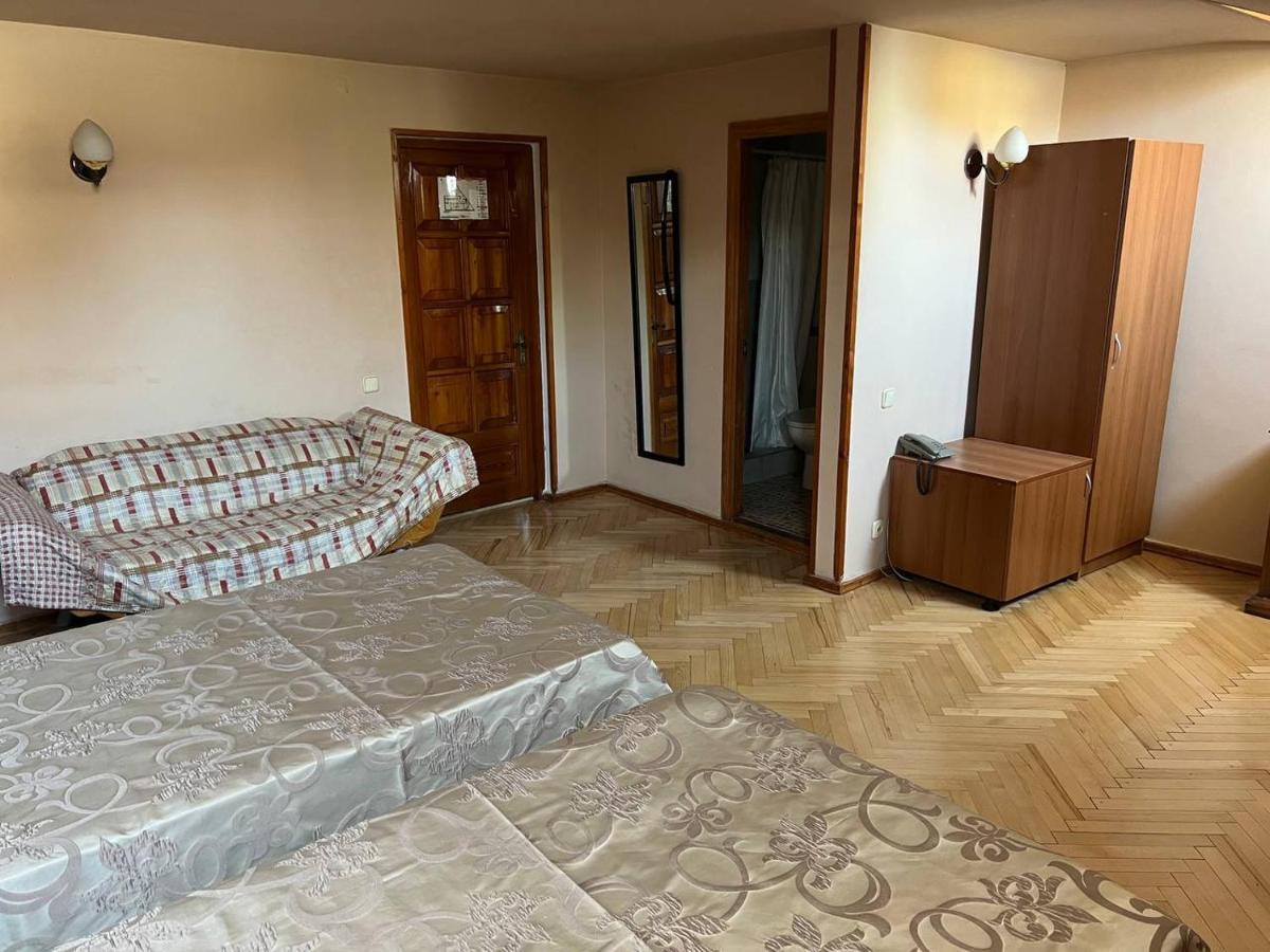 Georgian House Hotell Tbilisi Exteriör bild