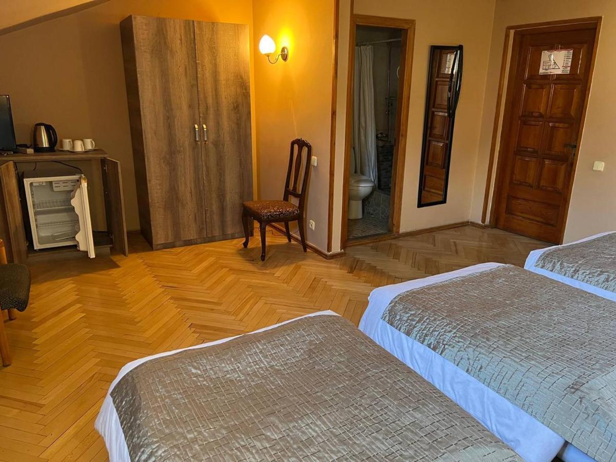 Georgian House Hotell Tbilisi Exteriör bild