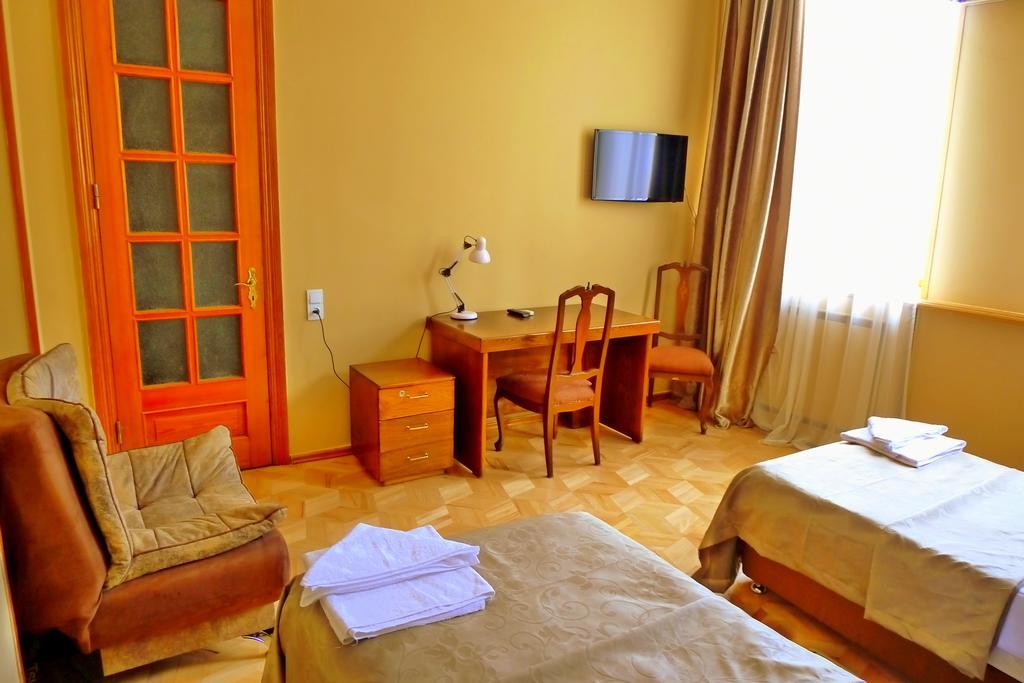 Georgian House Hotell Tbilisi Exteriör bild